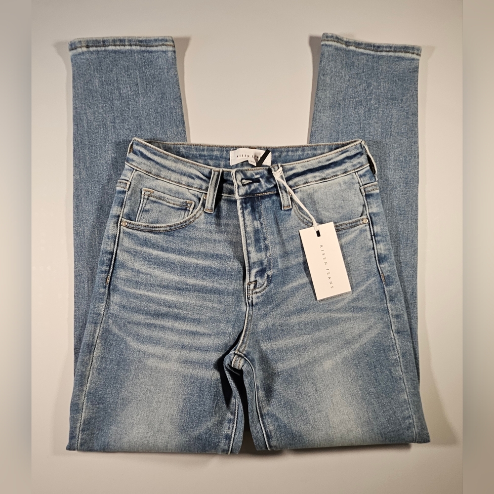Risen jeans NWT size 5